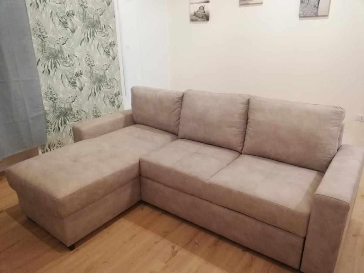 Bnb Simy2 Napoli Bagian luar foto